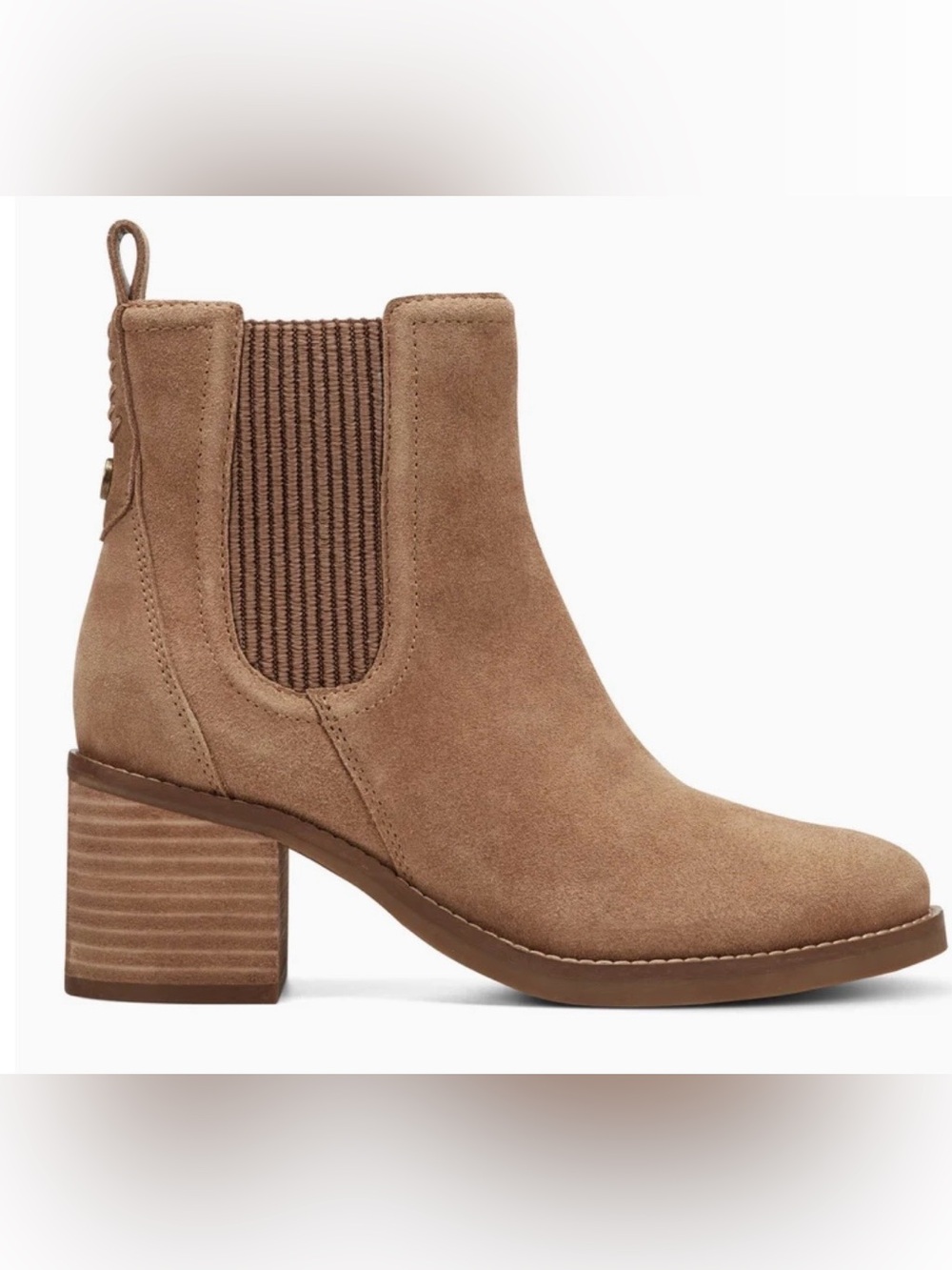 Earth Cassi Ankle Booties size 9.5